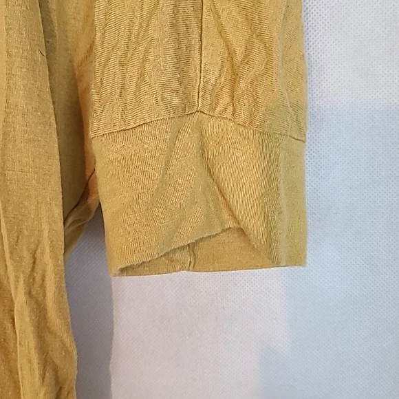 Mustard Yellow Roughed Blouse Sz M ¾ sleeves - Picture 7 of 7